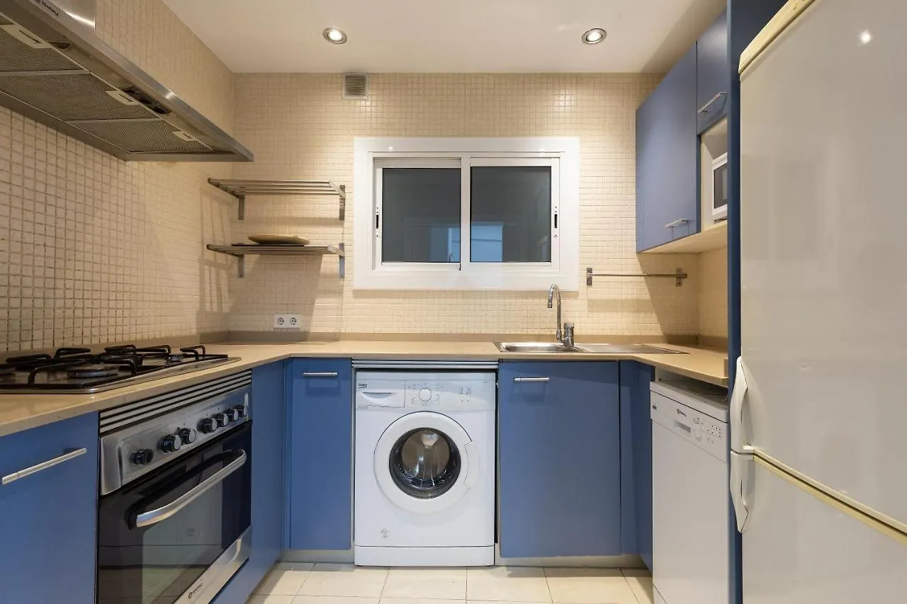 Suites Barcelona Park Gueell דירה
